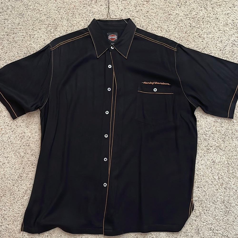 Harley Davidson men’s extra large silk short sleeve button down shirt
